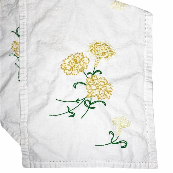 VTG Embroidered Table Runners Floral Butterflies - Picture 6 of 13